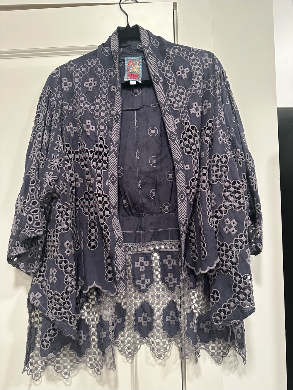 Johnny Was Embroidered Eyelet Open Front Kimono Jacket Gray Blue Size Small - Picture 3 of 12